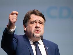 Beschluss am Mittwoch wackelt: CDU-Arbeitnehmerflügel warnt eigene Partei vor Pflegereform-"Spargesetz"