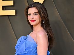 Nach arbeitsreichem Jahr : Anne Hathaway plant nach Geburt ihres dritten Kindes eine Pause