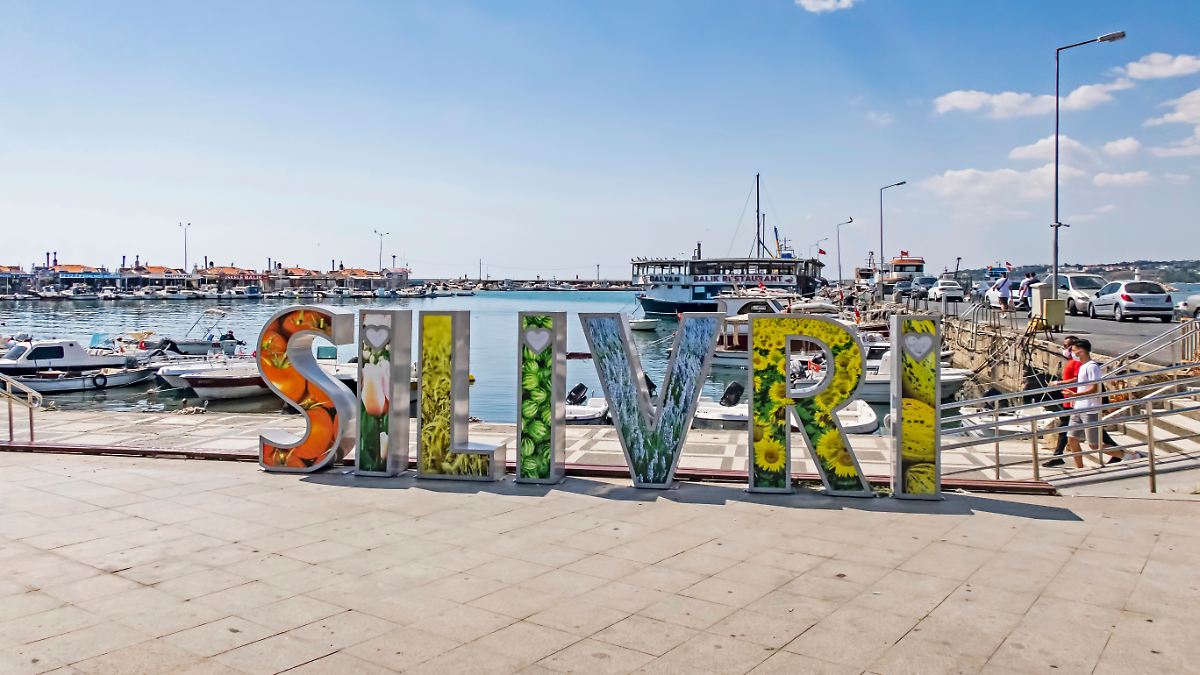 Persistent vomiting on vacation: German public prosecutor dies in Istanbul ...