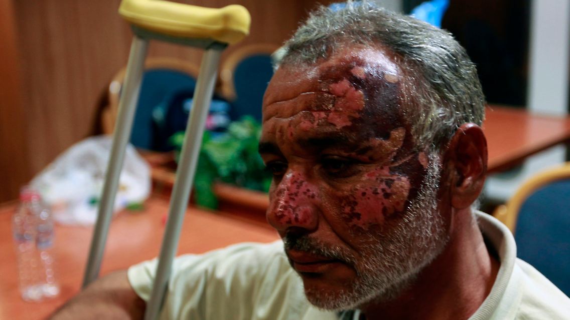 2011-04-18T210438Z_01_YAN05_RTRMDNP_3_LIBYA.JPG8970600358101954123.jpg