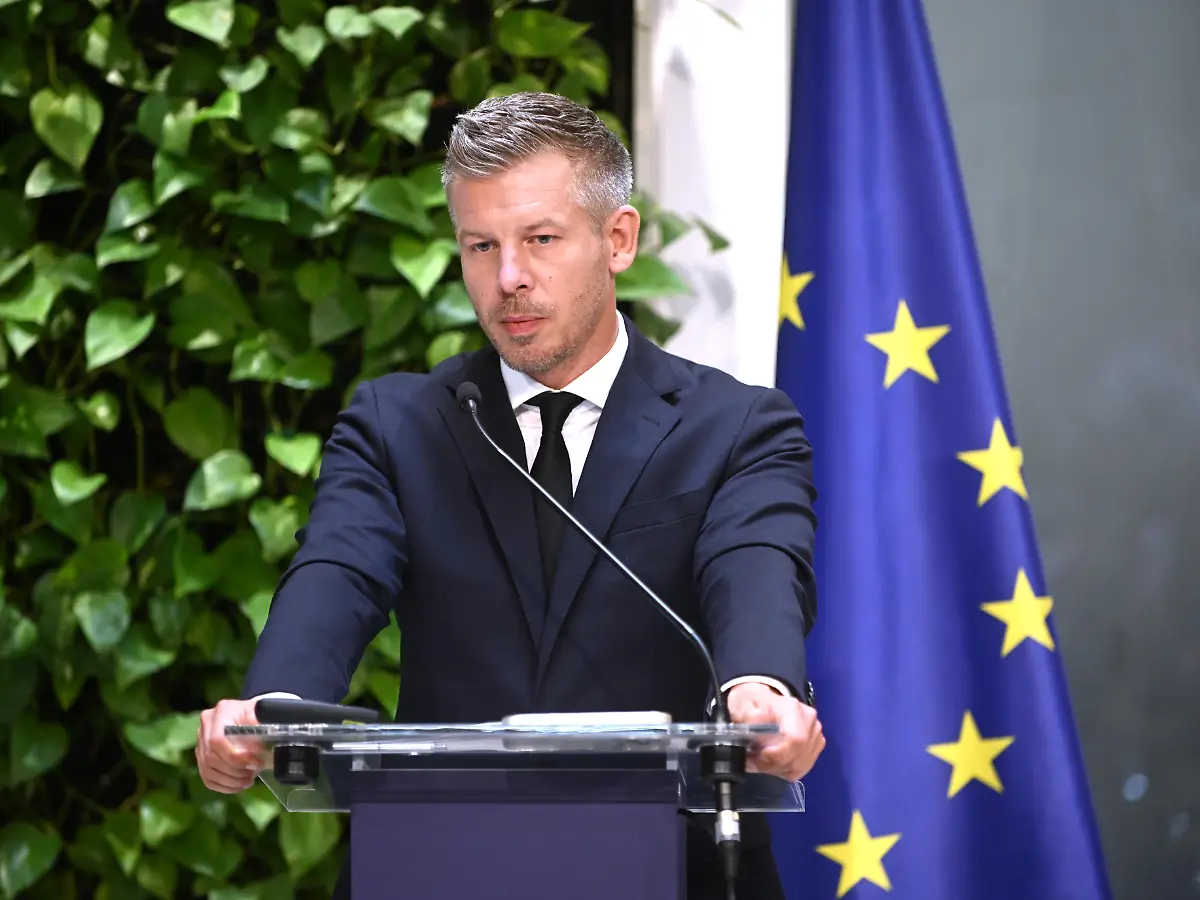 Eskalation wegen Minderheit: Hinter Magyars Streit mit Kiew steht ein Konflikt aus der Orban-Ära