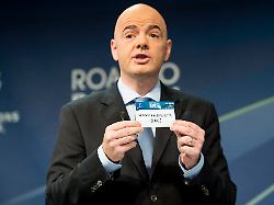 UEFA schweigt zum Urteil: Was wusste Infantino vom Skandal um Manchester City?