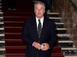 Klage gegen Ankläger: Alec Baldwin erleidet eine Schlappe