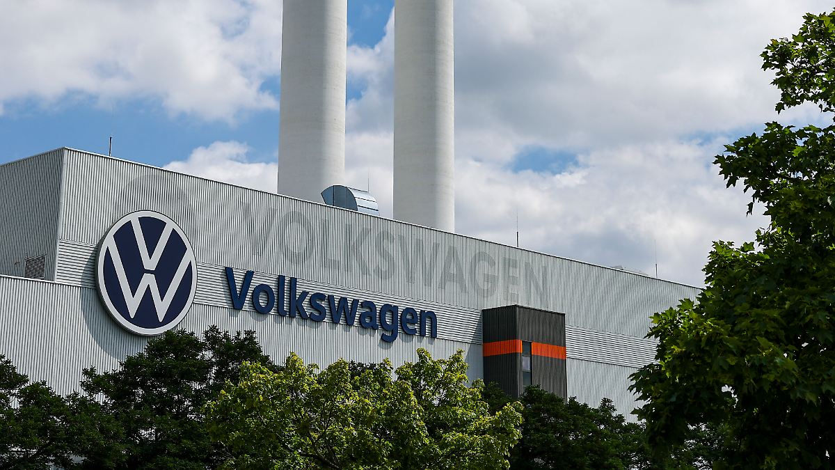 Union ready for conflict: IG Metall accuses VW management of disrespect