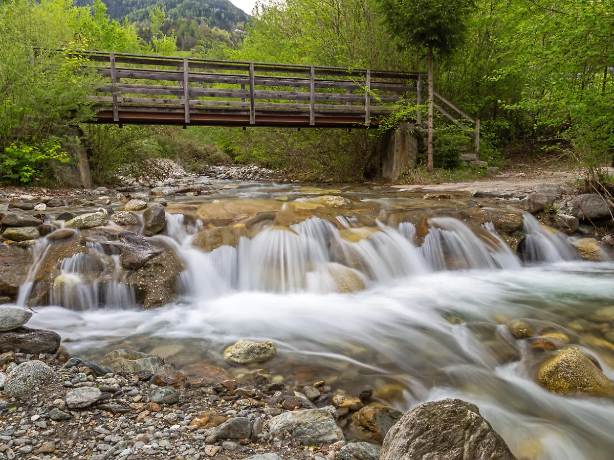 Südtirol: Deutscher Wanderer stürzt 50 Meter in die Tiefe und stirbt