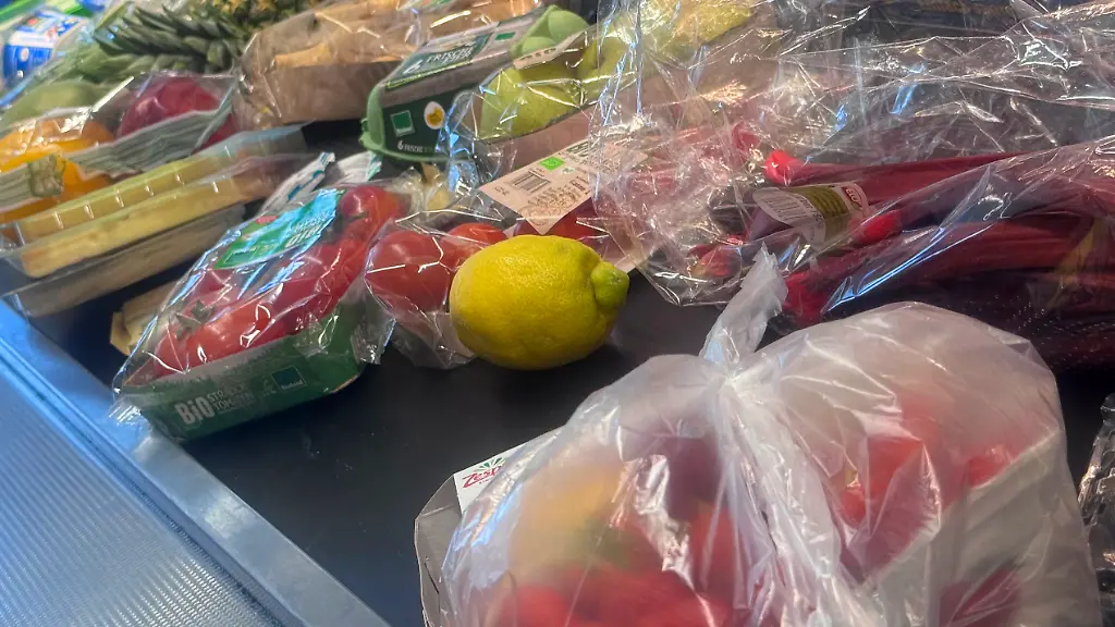 598457777