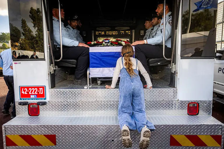 2026-10-05T062356Z_1856267169_RC2GAJARHHGH_RTRMADP_3_ISRAEL-PALESTINIANS-GAZA-ELECTION