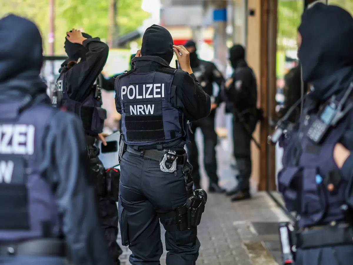 Geldwäsche als Dienstleistung: Behörden melden Schlag gegen Goldschmuggler
