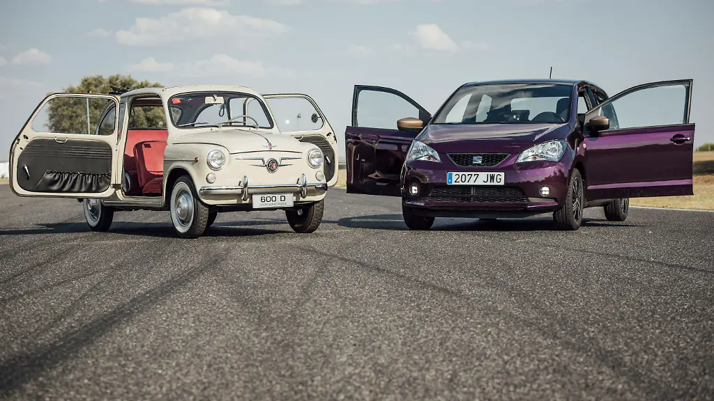 01Seat600ab1957ersterSpanischerKleinwagenTrifftModernenSeatMiiQuelleSeat