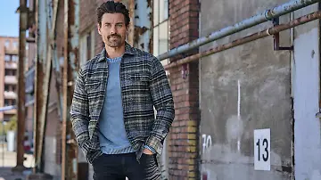 Overshirt mitReißverschluss Khaki