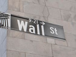 Tech-Werte unter Druck: Steigende Ölpreise drücken Stimmung an der Wall Street