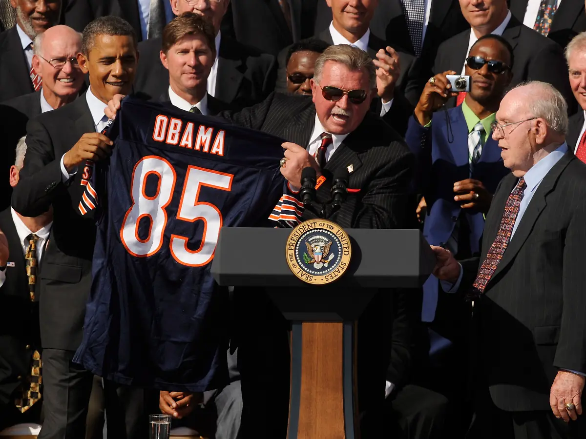 Mike Ditka ist tot: Trump verabschiedet sich plump von NFL-Legende, Obama rührend