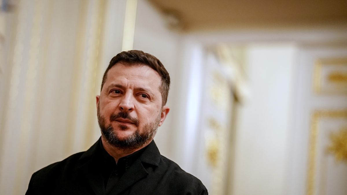 Reaction to Trump escalation: Zelenskyy sets condition for new elections