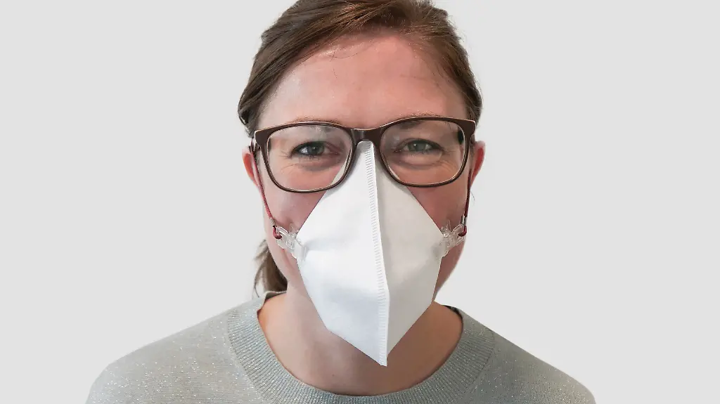 Melitta-Atemmaske-am-Kopf