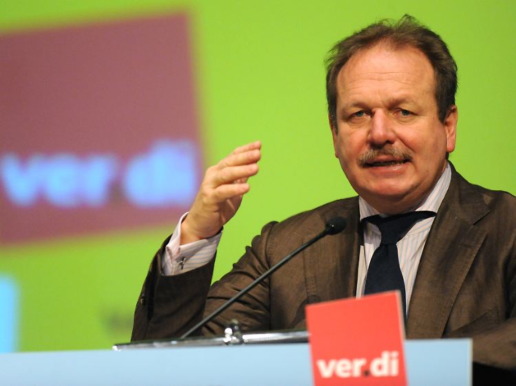 Bsirske sieht in höheren Löhnen auch einen Beitrag zur Ankurbelung der Konjunktur.