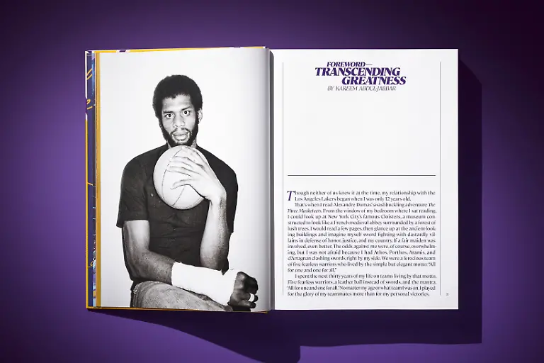 LA_LAKERS_VA_GB_OPEN001-014-015-X_02202