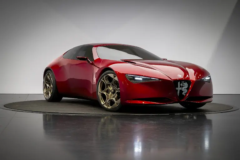 Alfa_Romeo_Cuorerosso_4