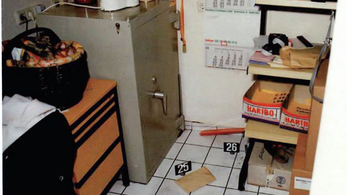 Lidl branch manager killed: Investigators arrest murder suspect after ...