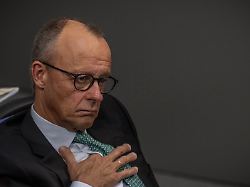 Bild: Eigentlich sollte es um EU gehen: Merz entdeckt die nächste Lücke - und bekommt Ansage von Miersch