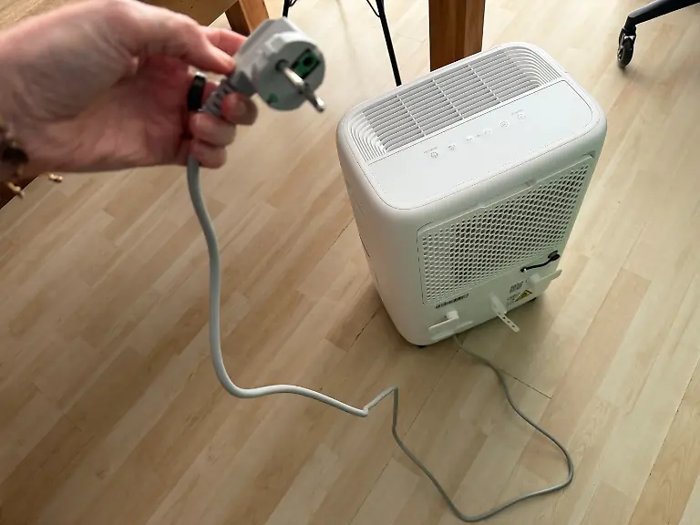 Test-Luftentfeuchter-Comfee-Ladekabel-kurz-160cm