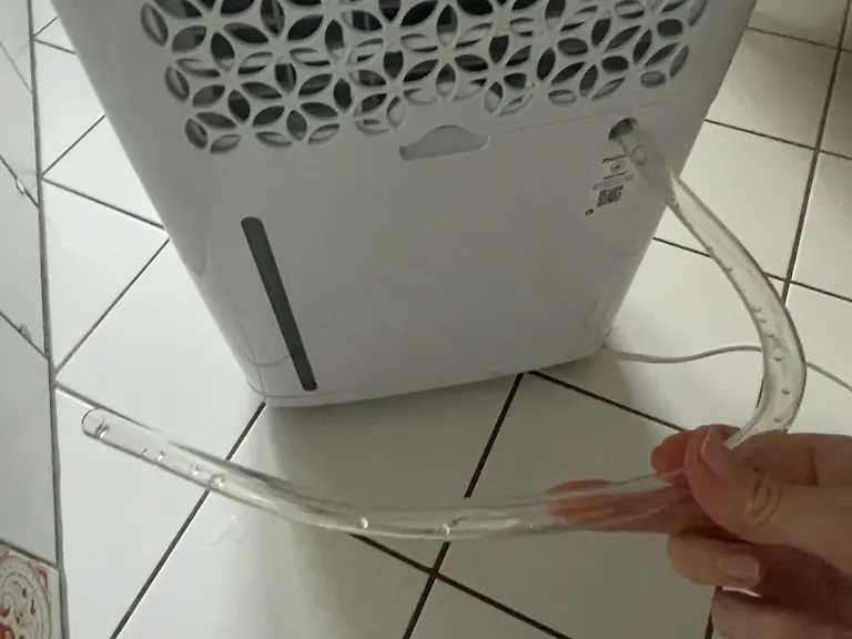 Test-Luftentfeuchter-ProBreeze-Wasserschlauch