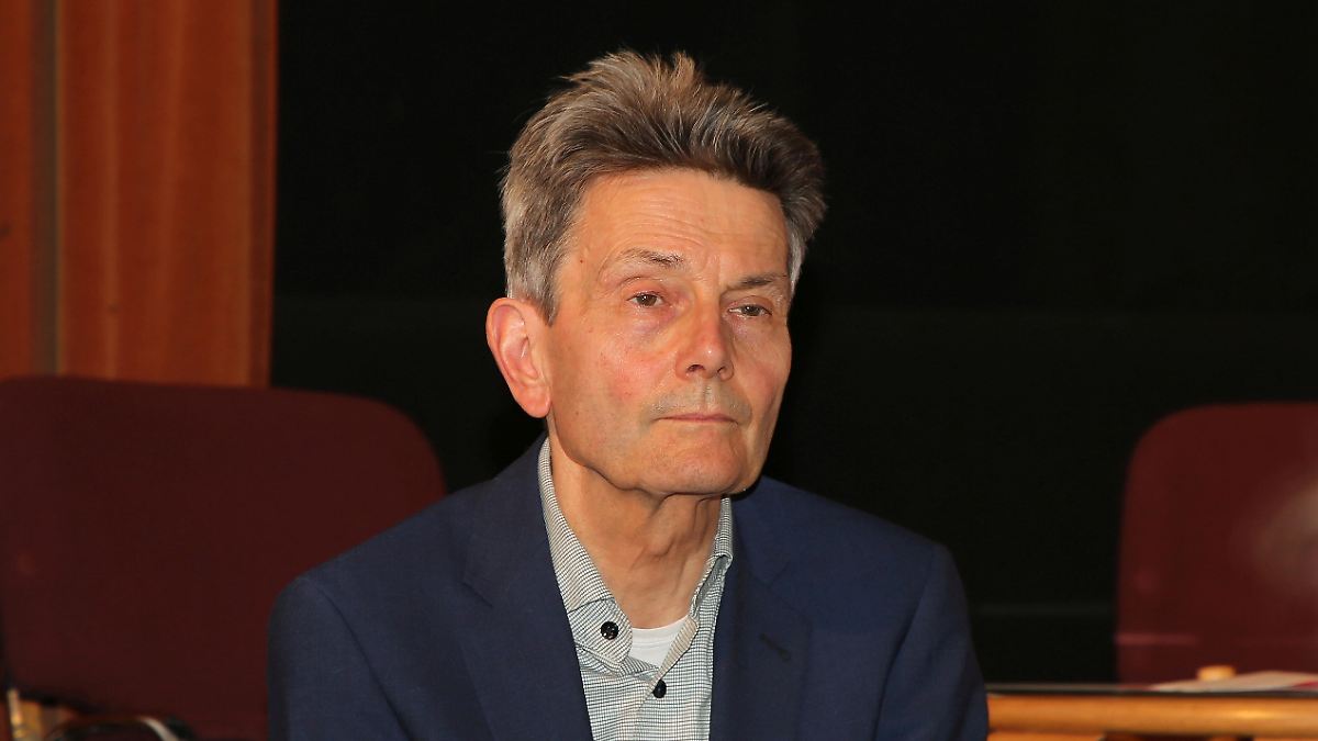 Mützenich urges Europe to prepare for talks with Russia