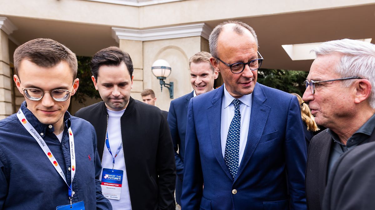 Junge Union leaders challenge weakened Merz as party meets in Bonn