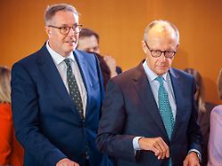 Schweitzer gegen Abschaffung : Neuer Arbeitsminister dringt auf Kompromiss bei Rente mit 63