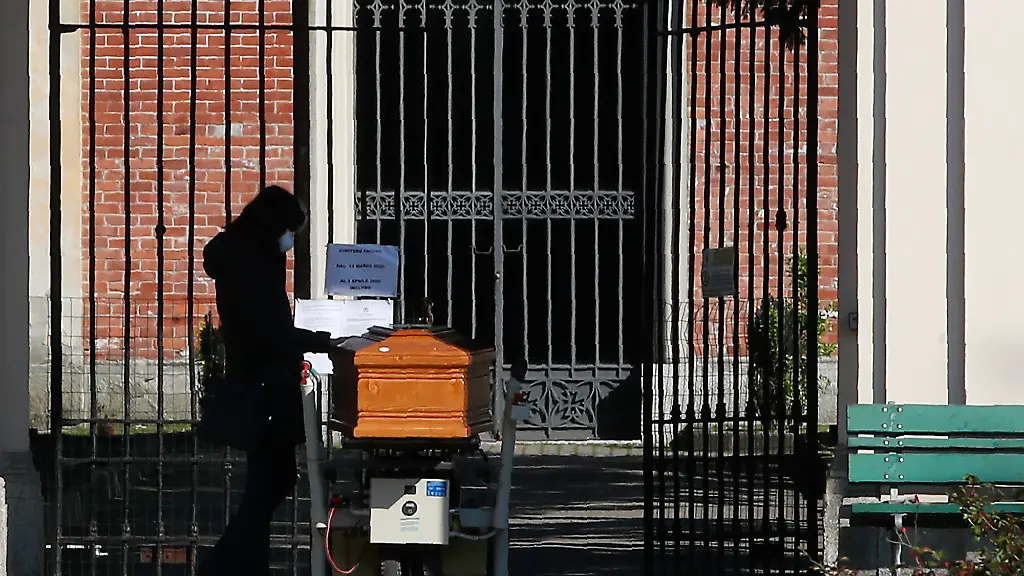 e966d8e2f36b015bb4fc317c7d2febf8