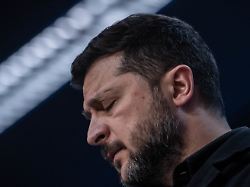 Sorge über Trumps Russland-Kurs: Selenskyj: Ohne die USA ist die Ukraine verloren