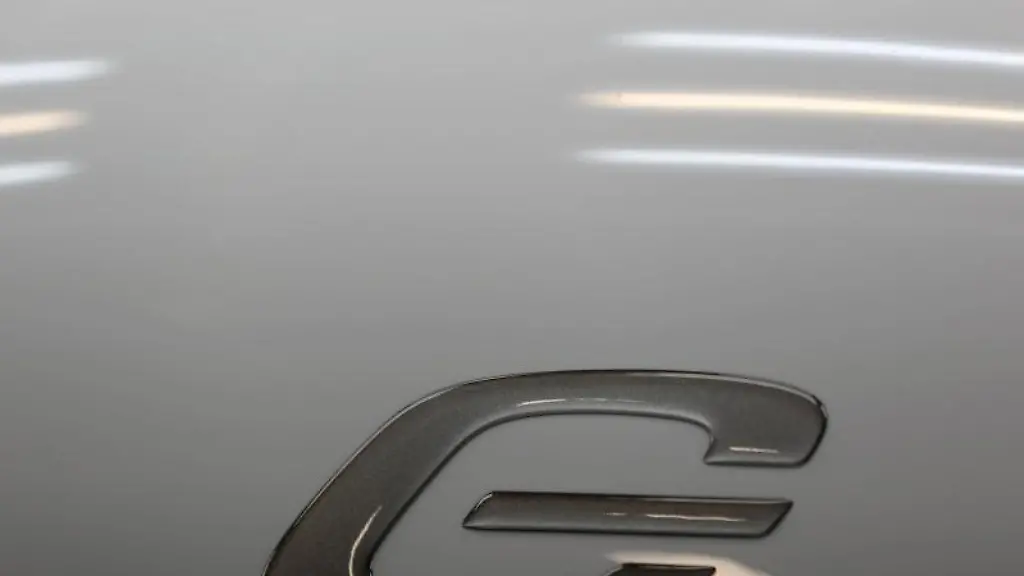 Das-Logo-des-Elektroauto-Herstellers-e-Go-auf-der-Karosserie-eines-Fahrzeuges