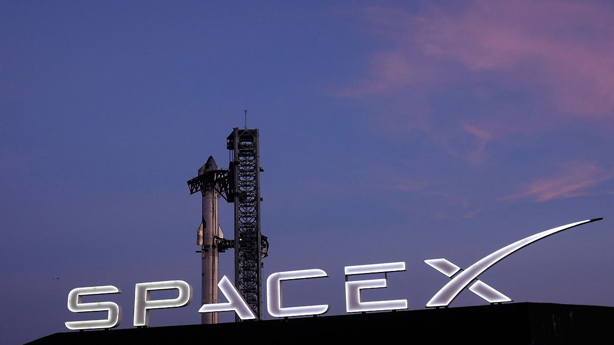 SpaceX Posts $4.4 Billion Quarterly Profit as Starlink and AI Data Centers Drive Revenue Surge