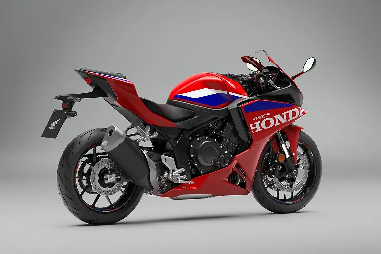 590084_27YM_Honda_CBR500R_FOUR