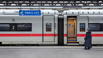 594529043