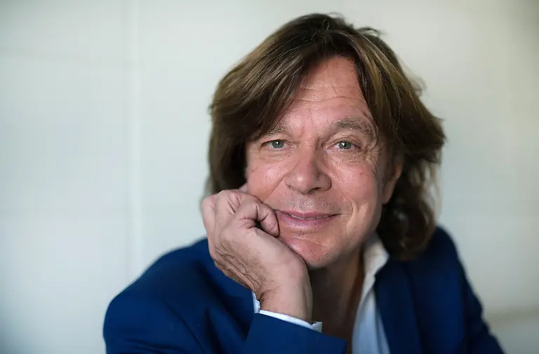 d548068b7d24bce0d5423fb7f91ef8ab