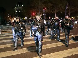 Ausschreitungen befürchtet: Frankreich mobilisiert 70.000 Polizeikräfte vor Demos