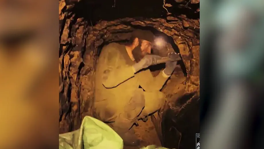 Video poster