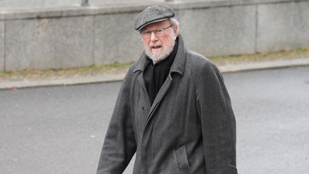Thierse urges Berlin SPD to reject coalition with the Left party