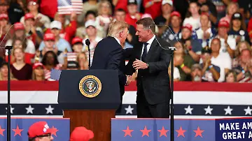 epi_1094988497_REUTERSFOTO_2026-10-25T020653Z 1330316164 RC20AOAOA4VQ RTRMADP 3 USA-TRUMP.JPG_US President Donald 