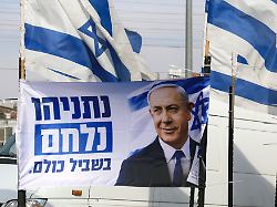 Regierungswechsel in Israel?: Vom TV-Moderator bis zum General: Vier Rivalen fordern Netanjahu heraus