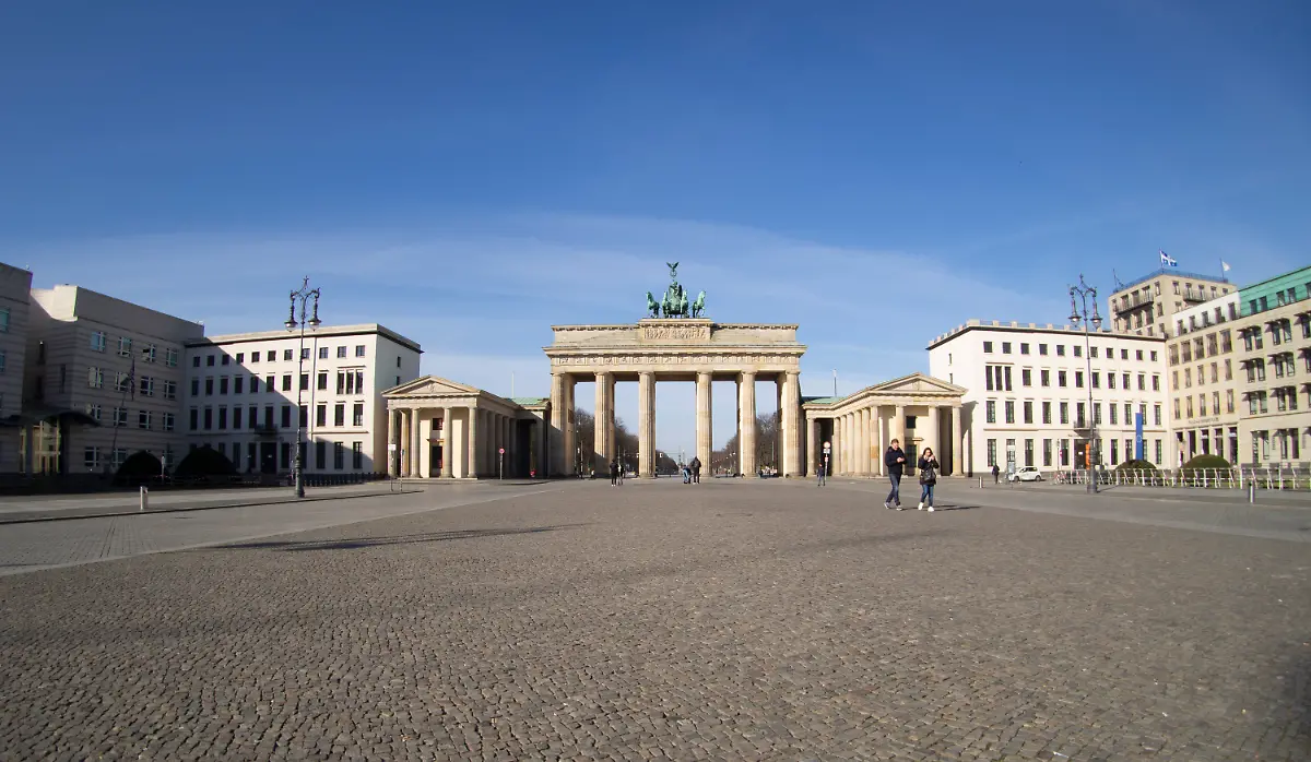 40568e55d22272666771d4c403f33e20