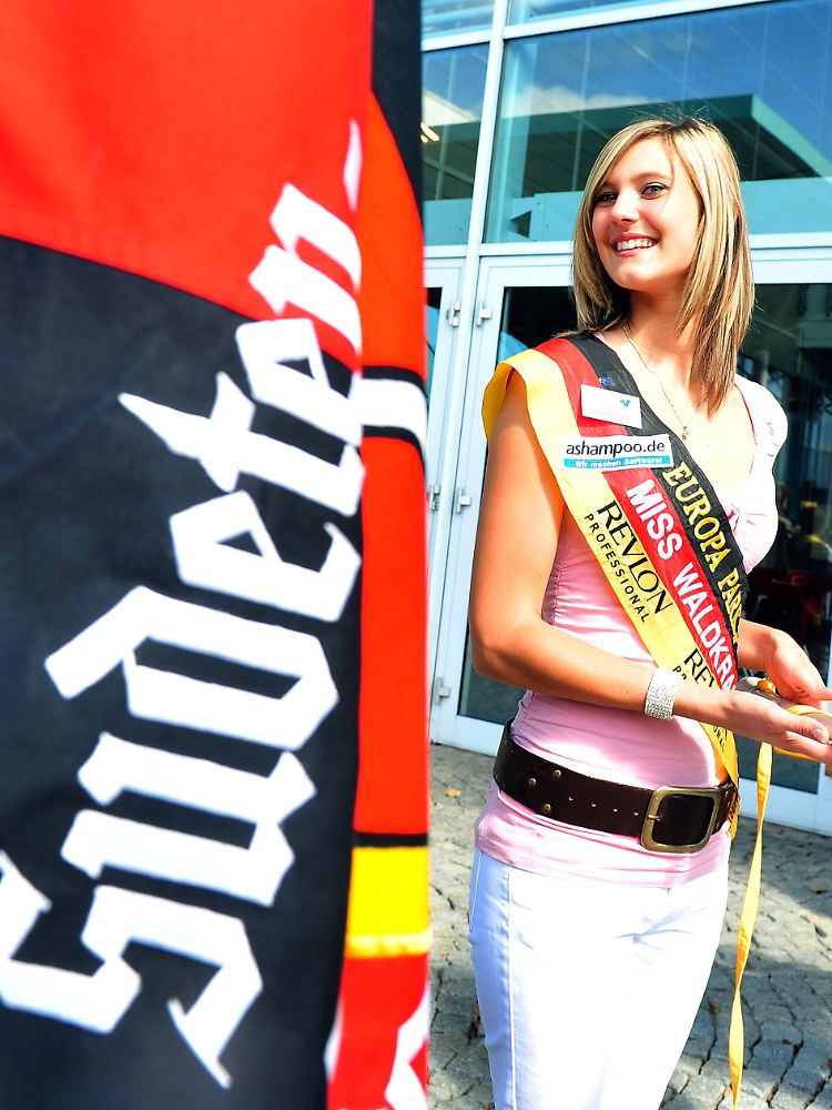 Auch vertrieben? Die 19-jährige Tanja Maderholz ist Miss Waldkraiburg. Die Stadt wurde nach dem Zweiten Weltkrieg von Vertriebenen gegründet.