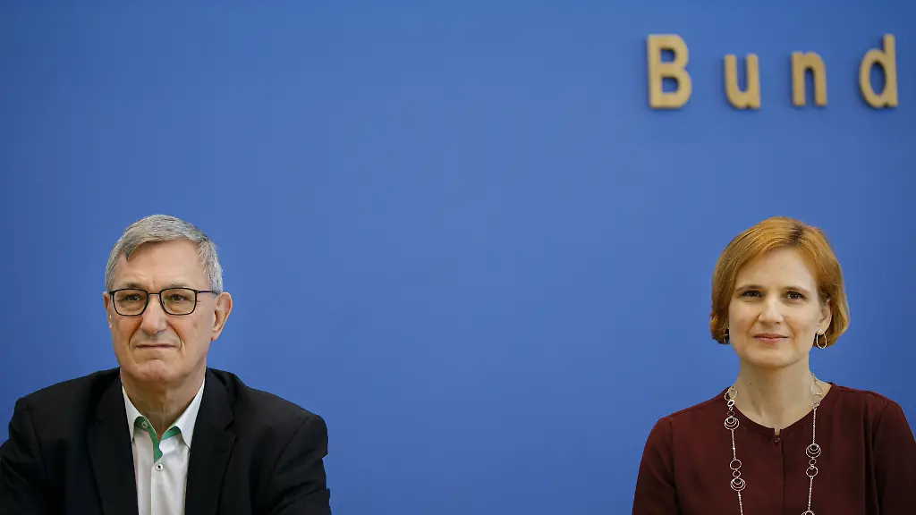 2f46c2cd2cfc1140371b0babd19ba179