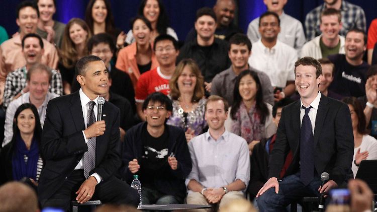 Obama und Zuckerberg beim "Town Hall" in Palo Alto.