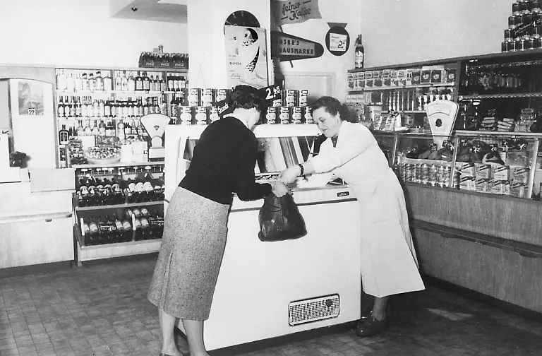 historie-frauantktruheverkaufttkk-Copyright-dti