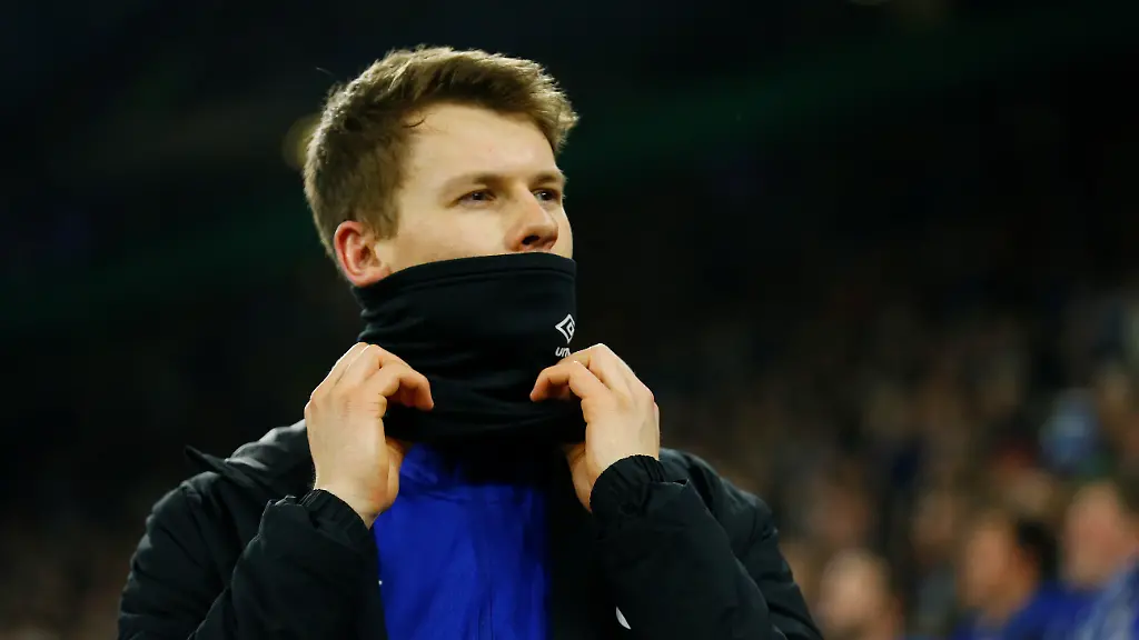 b1d76895712d44e4a8ce8a1a1176f528