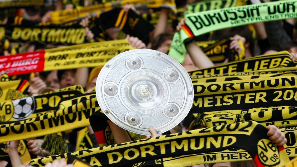 Heimspiel in Mönchengladbach: Dortmunds Fans machen mobil.
