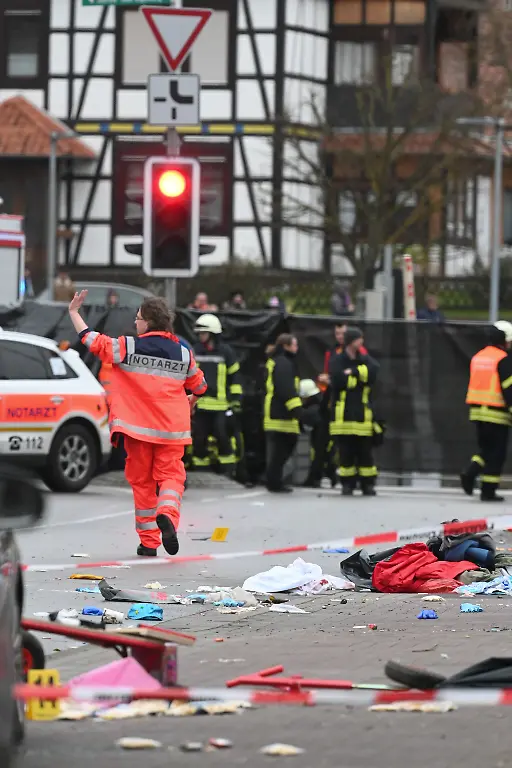 bf1c8ad91852d229886d2b9944b05681