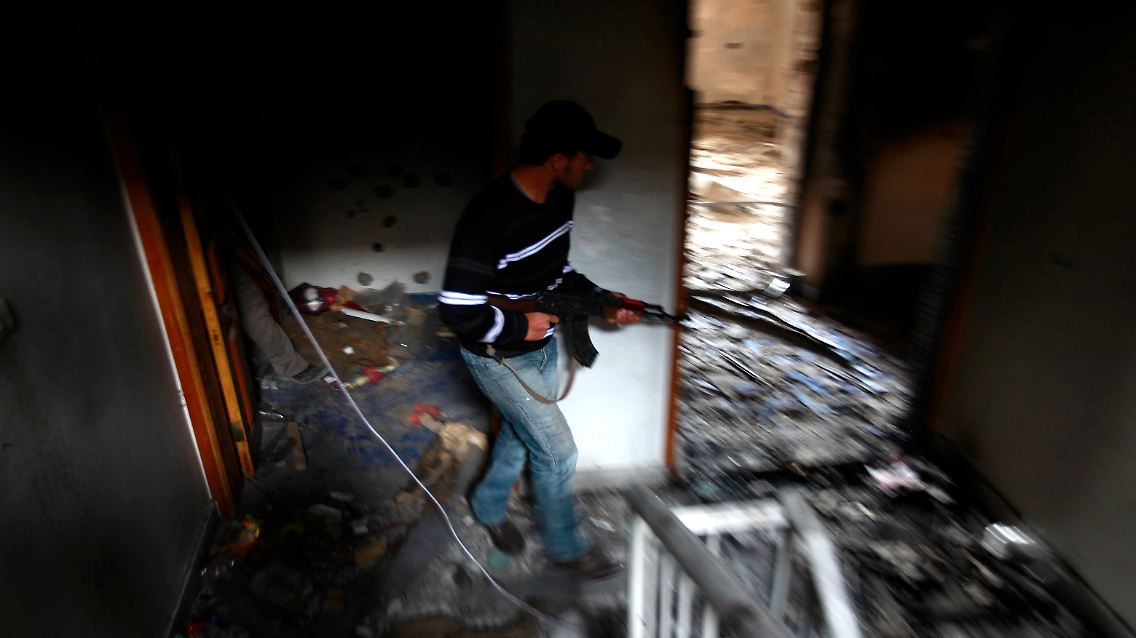 2011-04-21T130155Z_01_YAN08_RTRMDNP_3_LIBYA.JPG1656069429085557363.jpg