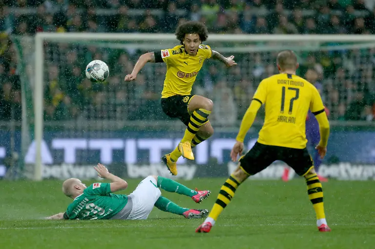 5002bbfeab0477f86f957565b358807a